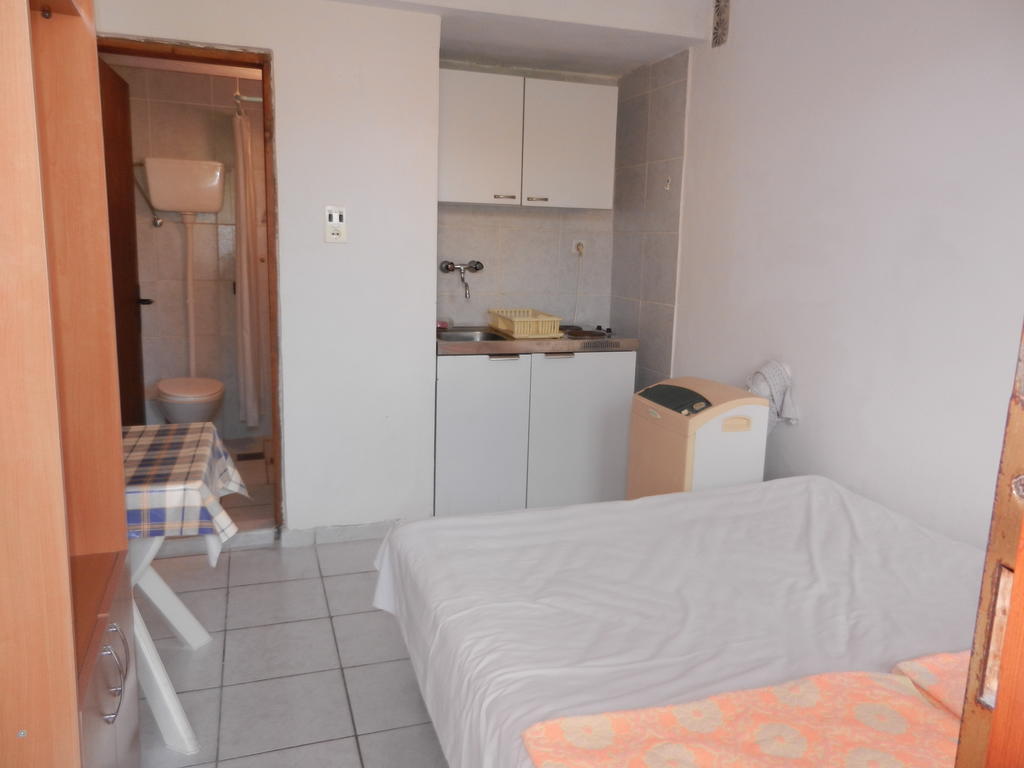 Apartments Sino More Тиват Екстер'єр фото