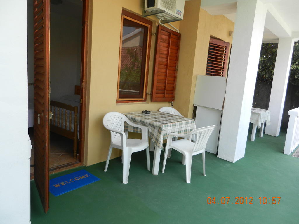 Apartments Sino More Тиват Екстер'єр фото