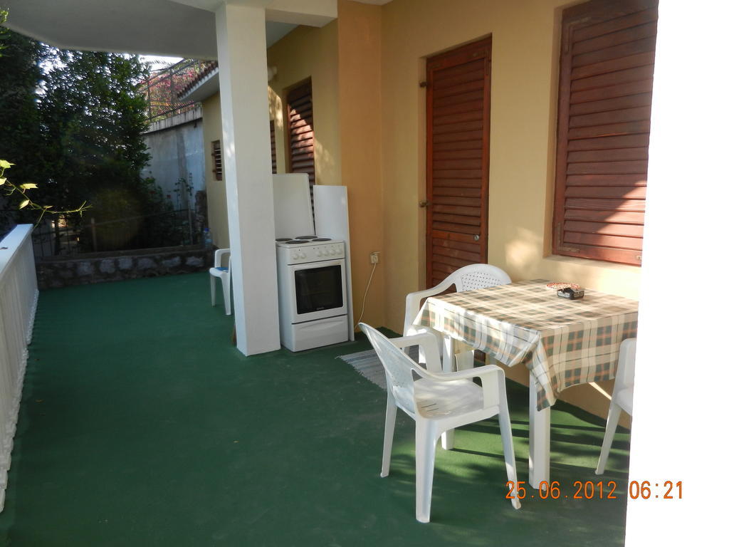 Apartments Sino More Тиват Номер фото